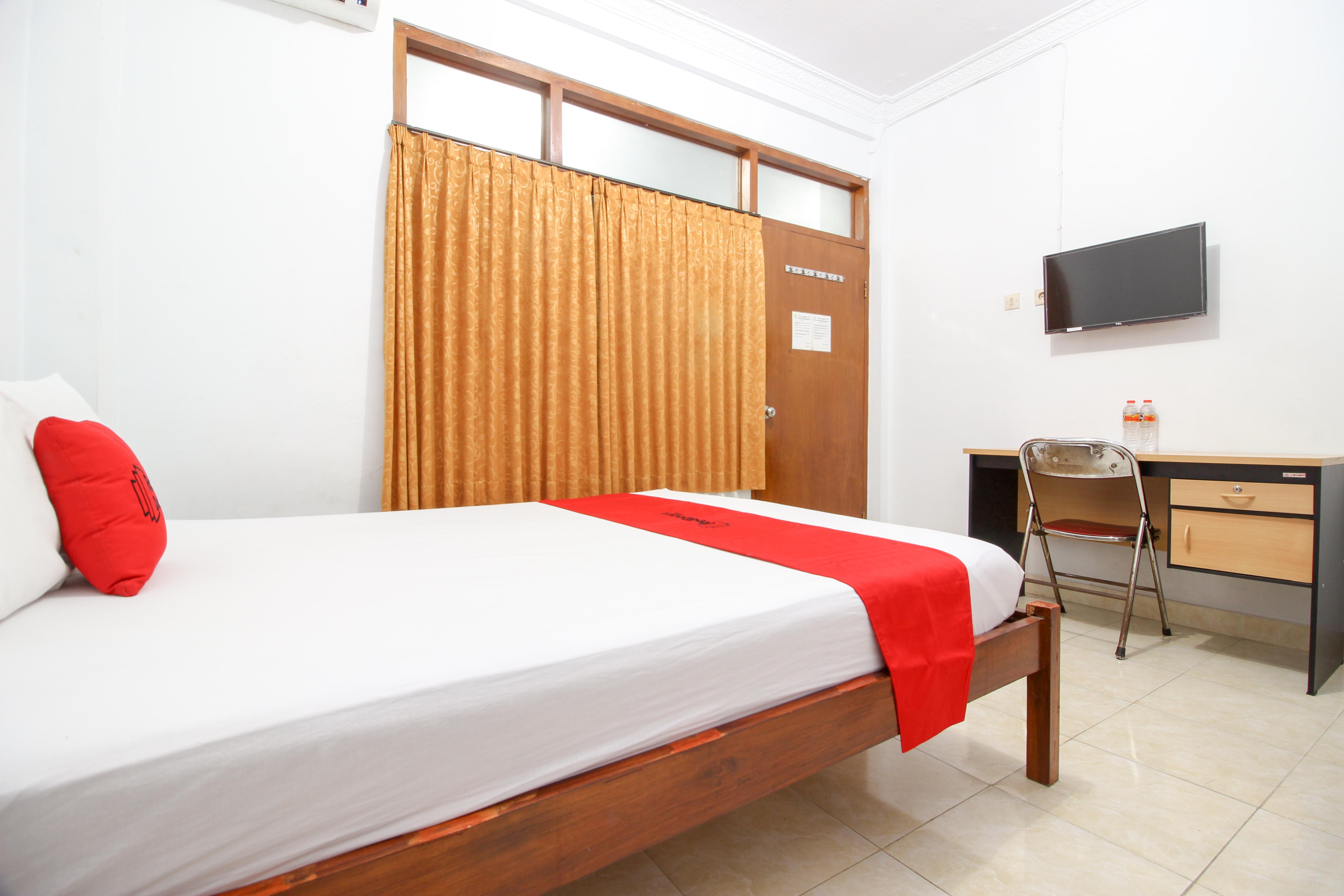 Reddoorz Plus Near Alun Alun Selatan Yogyakarta Exterior photo